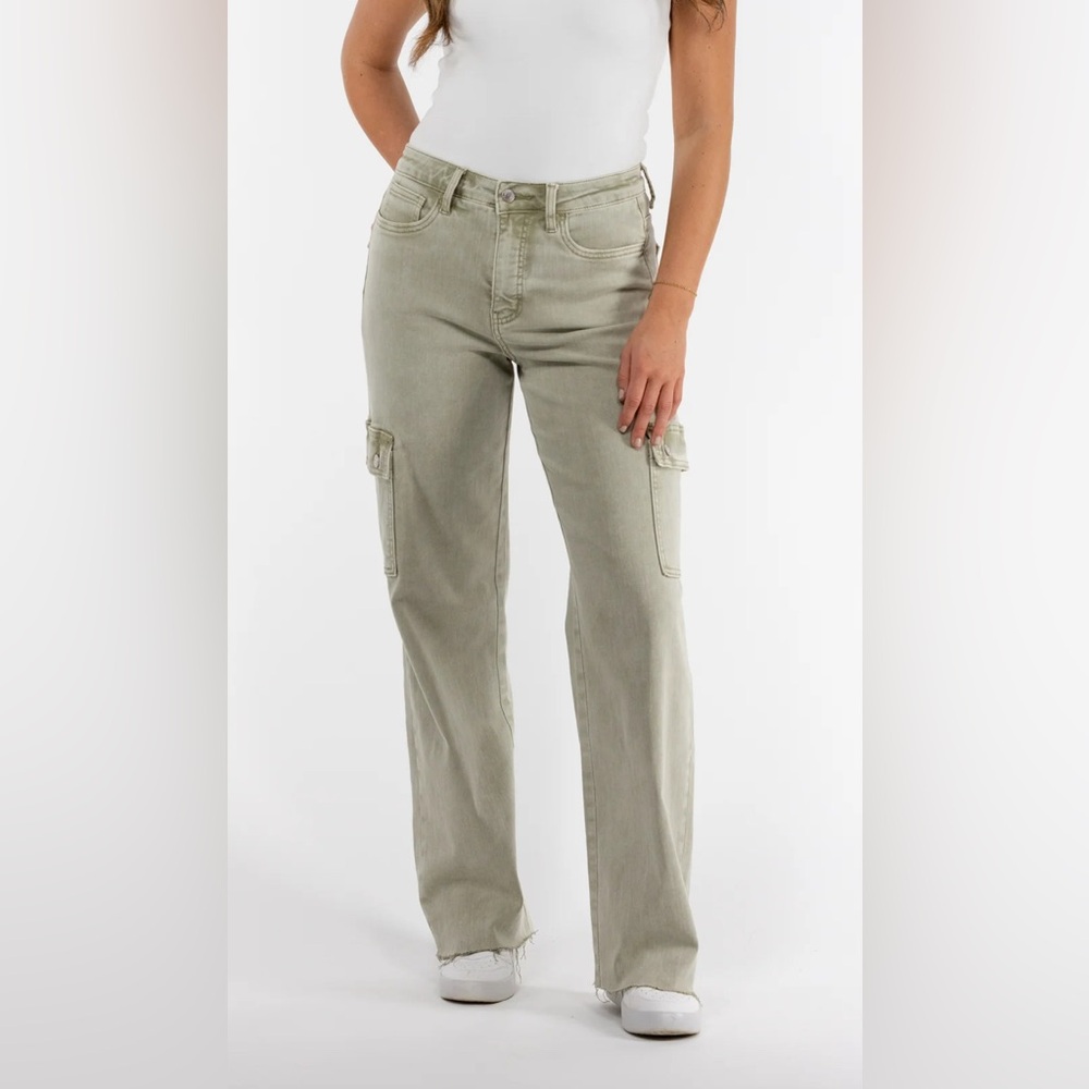 Lovervet High-rise cargo jeans